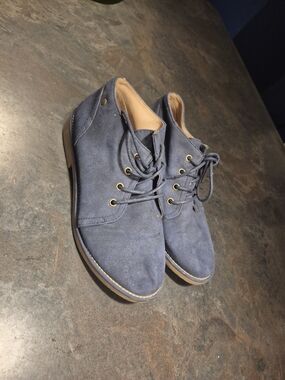 Seven Dials Navy Suede Chukka Boots